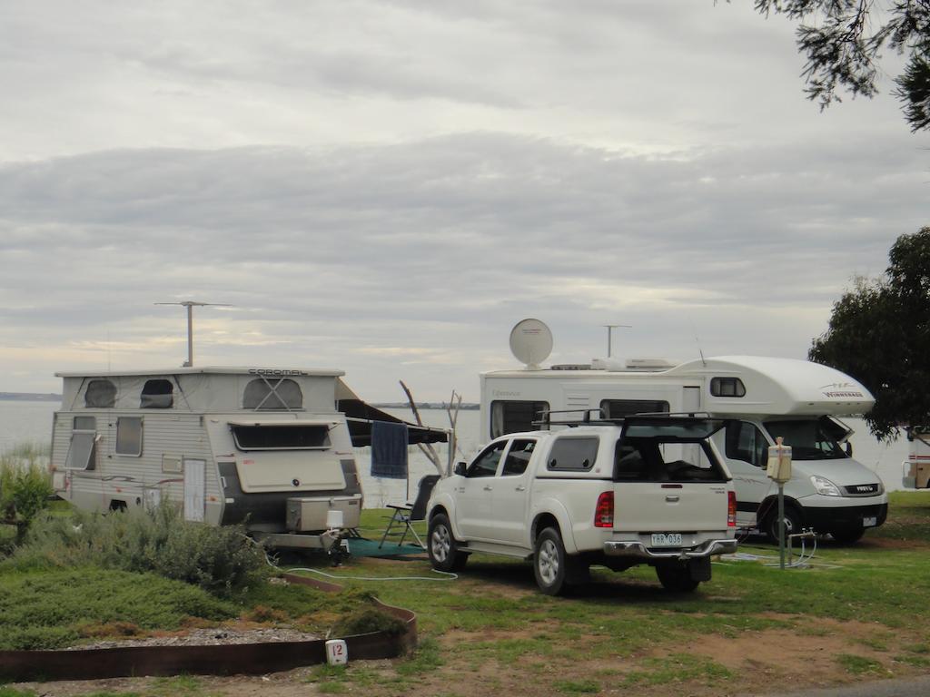 Hotel Lake Albert Caravan Park Meningie Exterior foto