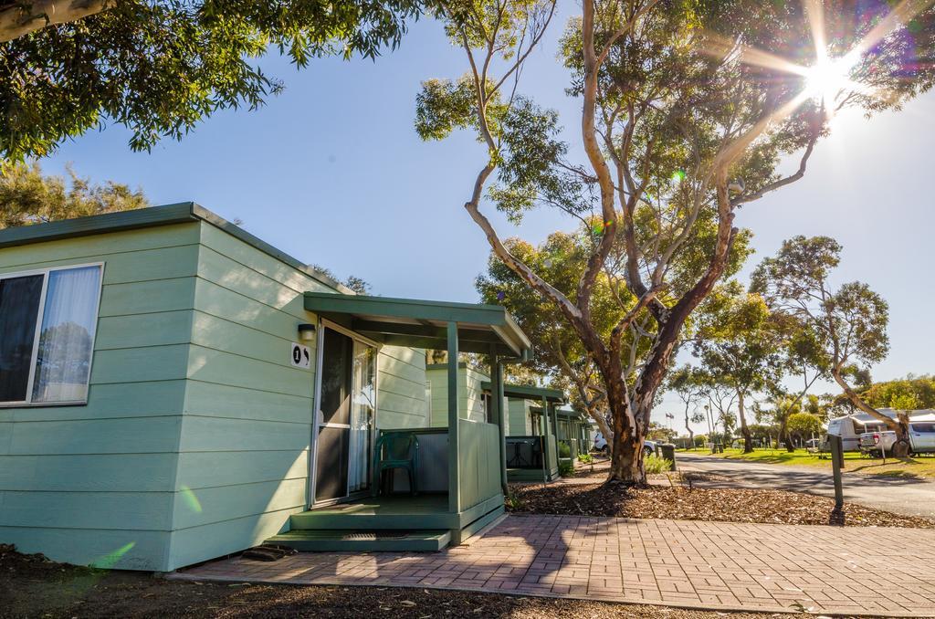 Hotel Lake Albert Caravan Park Meningie Exterior foto